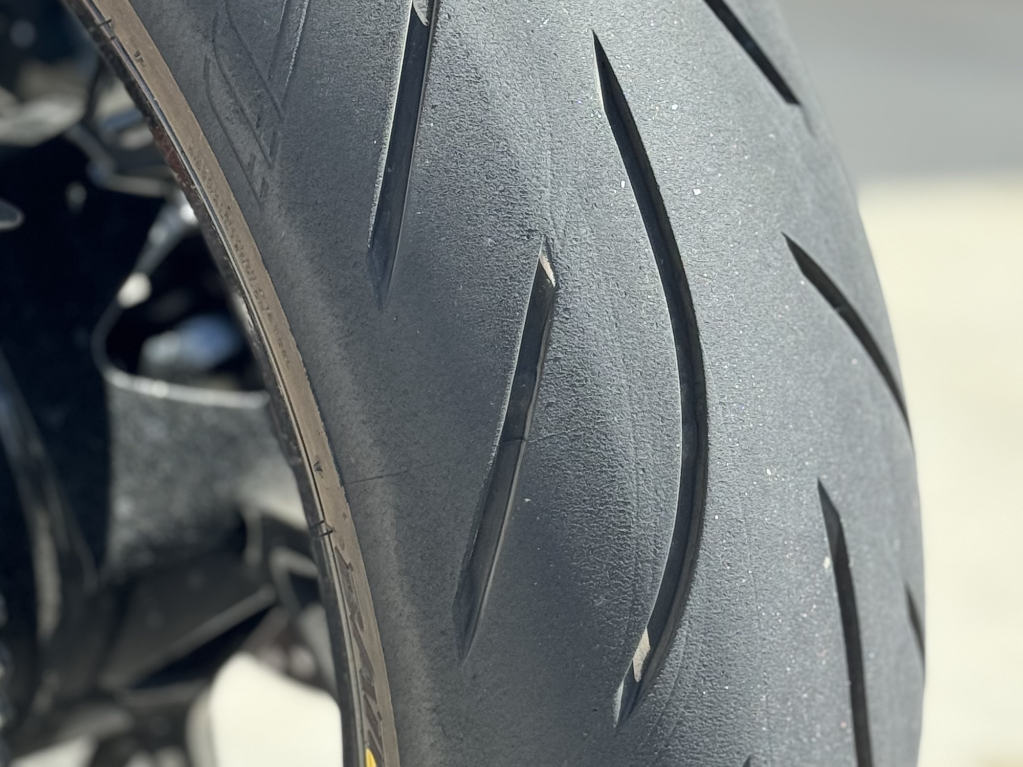 2024 BMW F900R Review – Chance Moto
